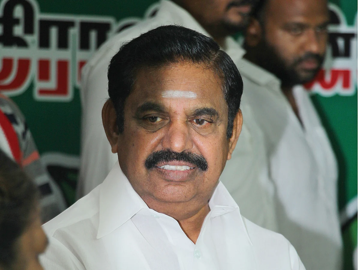 மூன்று பழனிசாமிகளும் முடங்கிக் கிடக்கும் உள்ளாட்சியும்!