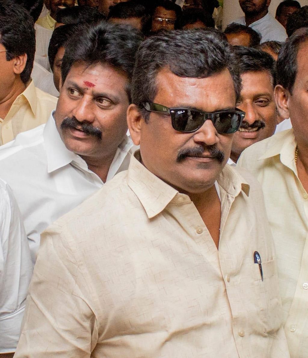 `கொள்கையே இல்லாத கட்சிக்கு கொ.ப.செ தேவையா?' - தங்க தமிழ்ச்செல்வன்