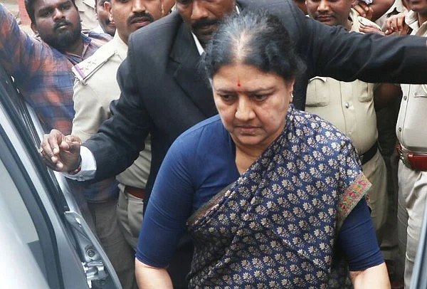 சசிகலா