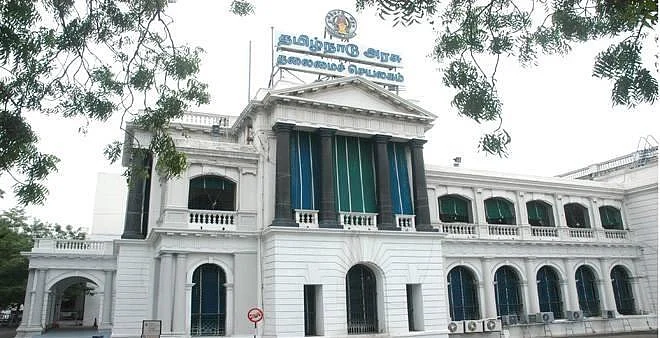 `எடப்பாடி பழனிசாமிதான் இலக்கு; தனபால் அல்ல!' - ஸ்டாலினுக்குச் சுட்டிக் காட்டிய குடும்ப உறவுகள்