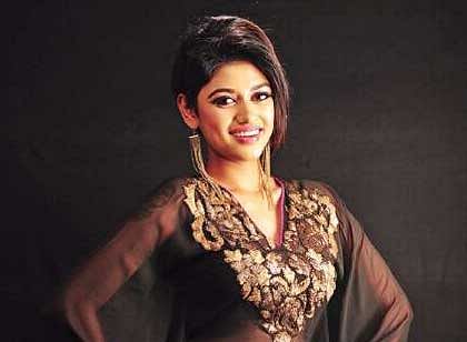 `மிரட்டல்' மஹுவா முதல் `ஓப்பன் டாக்' ஓவியா வரை... பின்னணி ஸ்பெஷல் #VikatanTop10