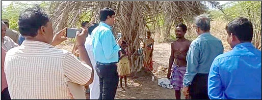 ஆயிரம் ரூபாய் கடனுக்காக ஐந்து ஆண்டுகளாக மரம் வெட்டுகிறேன்...