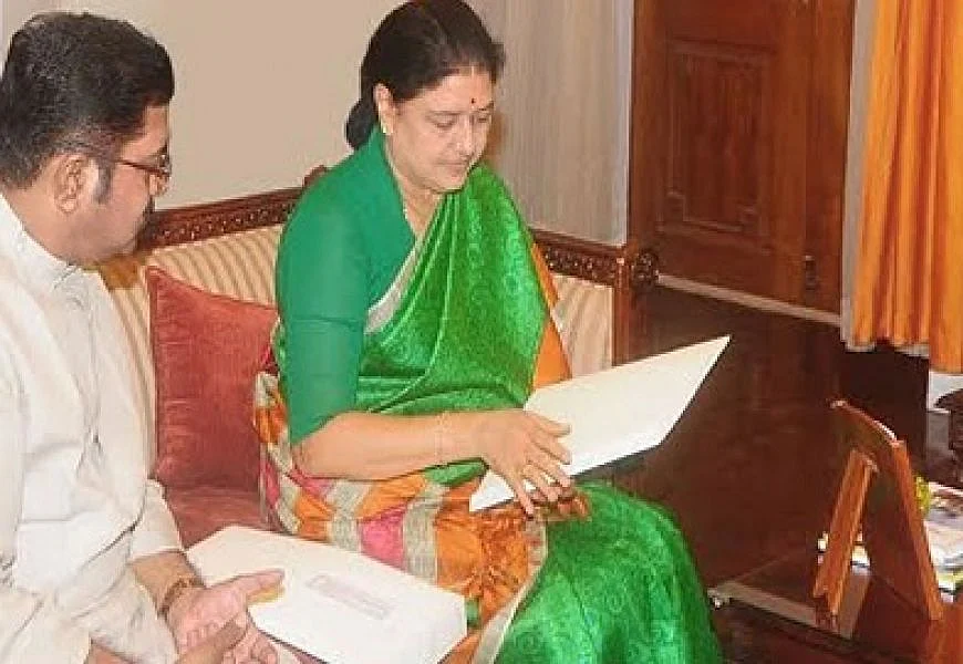 சசிகலா