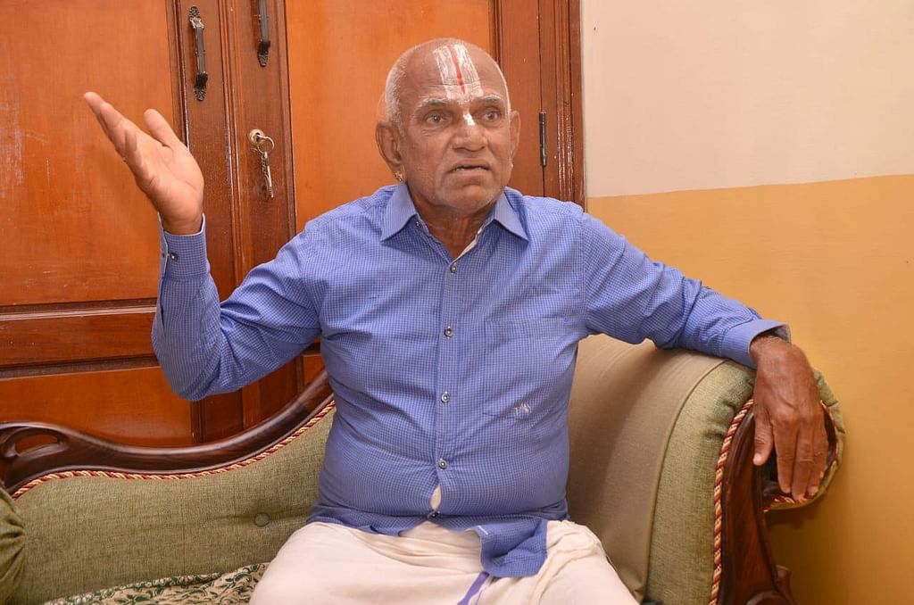 காரைக்குடி - திருவாரூர் ரயில்... ஆமை வேகத்தில் செல்வதாகப் பயணிகள் புகார்!