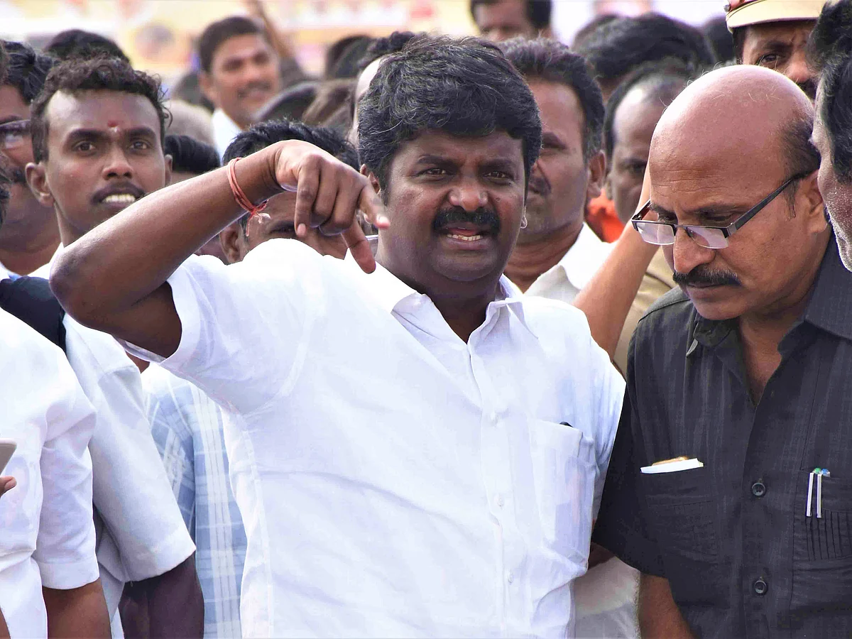 `அவரும் சீக்கிரம் ப்ராப்பர் கவரேஜுக்கு வந்துடுவார்' - கள்ளக்குறிச்சி பிரபுவை எதிர்நோக்கும் விஜயபாஸ்கர்!