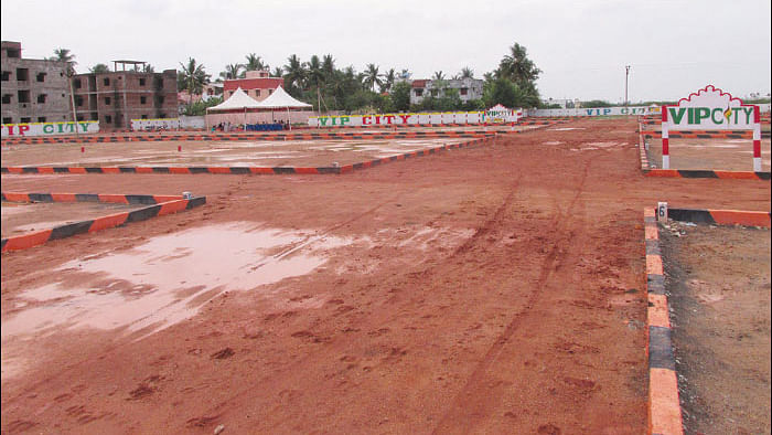 மனை