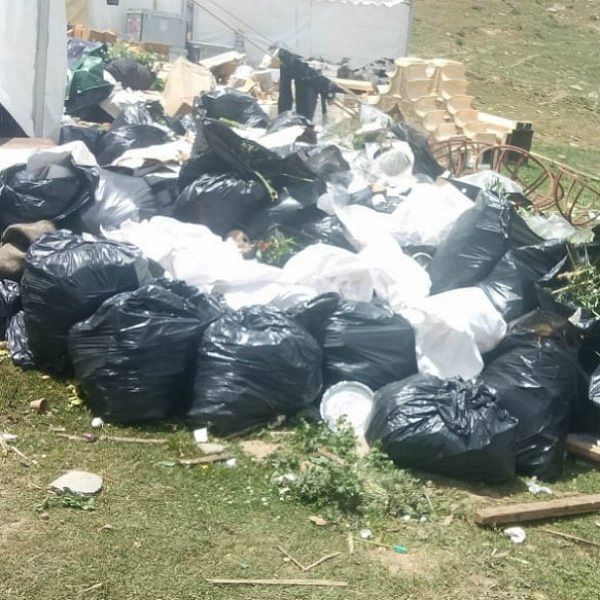 ``4 லாரிகள், 30 தொழிலாளர்கள்...!”- குப்தா திருமண விழாவால் குவிந்த குப்பையை அகற்றும் பணி தீவிரம்