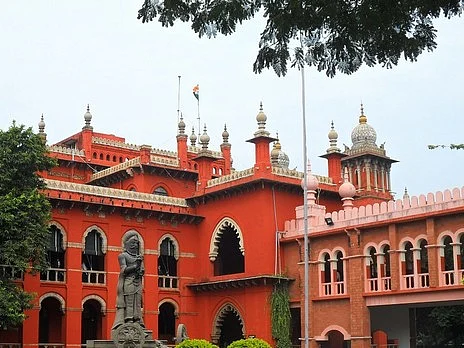 `தனியார் கொரோனா சிகிச்சைக் கட்டணத்தைத் திரும்ப வழங்குங்கள்!' -புதுச்சேரி அரசுக்கு நீதிமன்றம் உத்தரவு