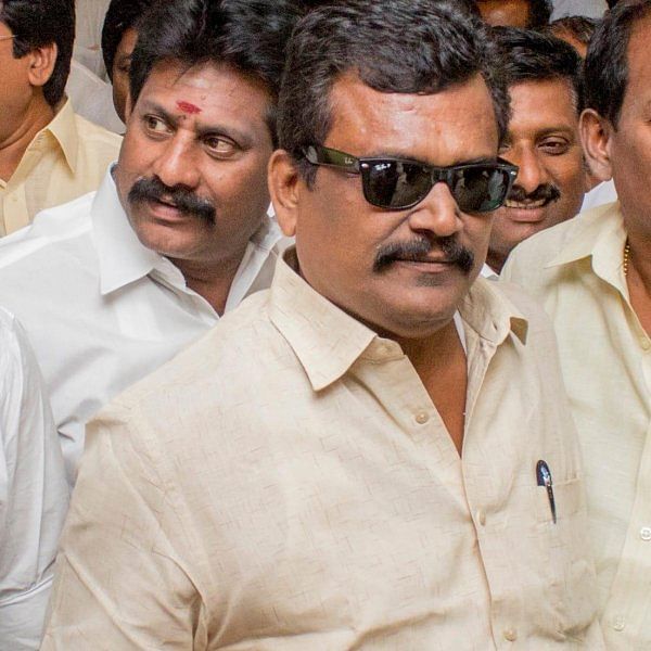 `கொள்கையே இல்லாத கட்சிக்கு கொ.ப.செ தேவையா?' - தங்க தமிழ்ச்செல்வன்
