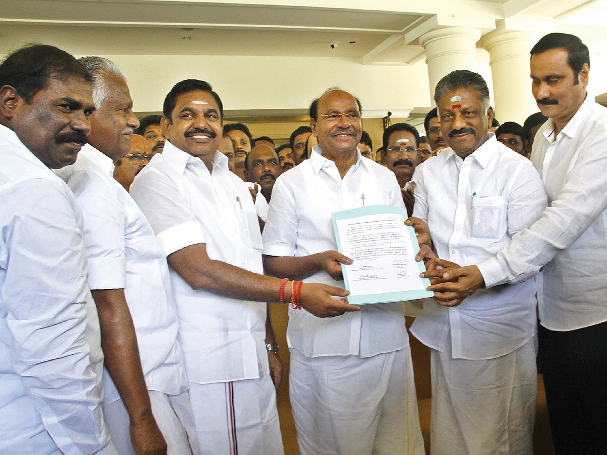 பா.ம.க: அதிக சீட்டு, அன்புமணிக்குத் துணை முதல்வர் பதவி?! -அ.தி.மு.க கூட்டணியில் இழுபறி ஏன்?