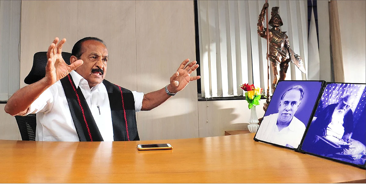 மகிழ்ச்சியைவிடக் கவலைதான் அதிகமாக இருக்கிறது!
