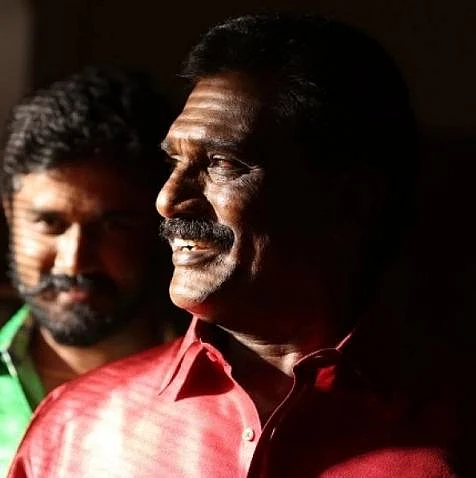``என் திடகாத்திரமான உடம்புக்கு வெள்ளாட்டுக்கறியும் மீனும்தான் காரணம்'' - ஃபிட்னஸ் ரகசியம் பகிரும் நடிகர் வேல ராமமூர்த்தி