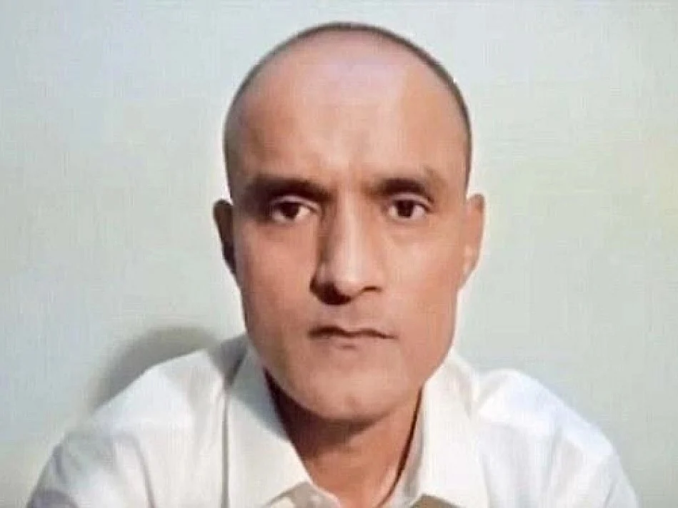 பாக். காட்டிய புகைப்படம்; நிராகரித்த நீதிமன்றம் - குல்பூஷன் வழக்கு பற்றி இந்திய வழக்கறிஞர்