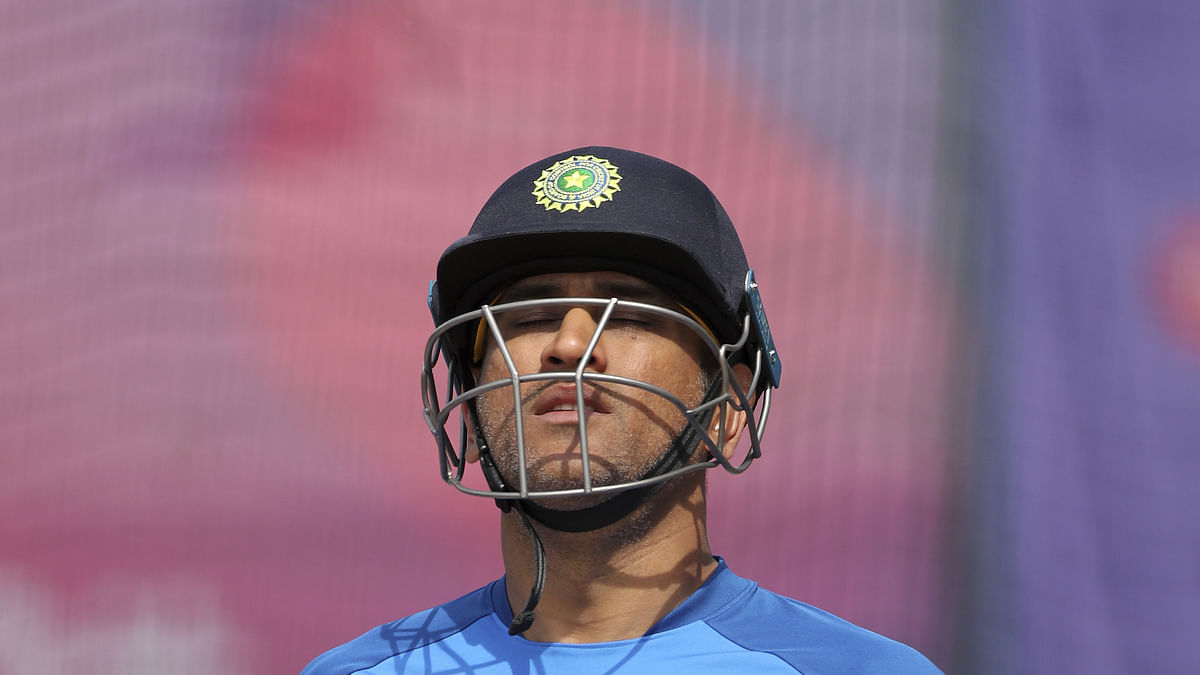Dhoni
