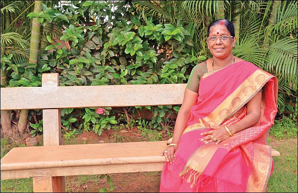 “முழு வண்ண சிறார் புத்தகம் கொண்டு வருவதே சவால்தான்!”