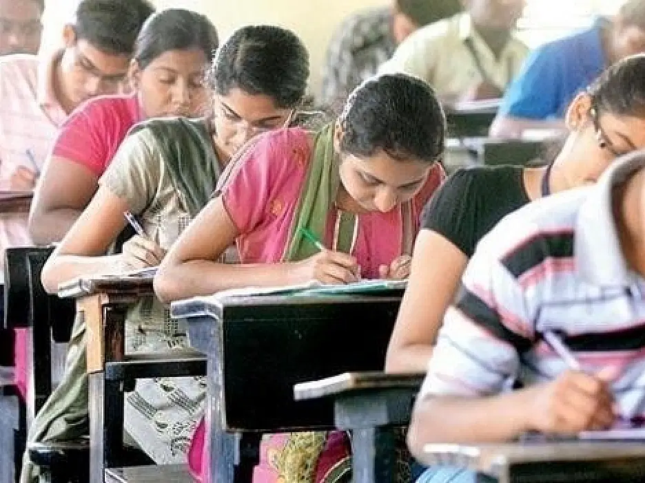 NEET, JEE நுழைவுத் தேர்வு எழுத சிக்கல் ஏற்படுமா? - திருத்தப்பட்ட NCERT பாடத்திட்டம் 