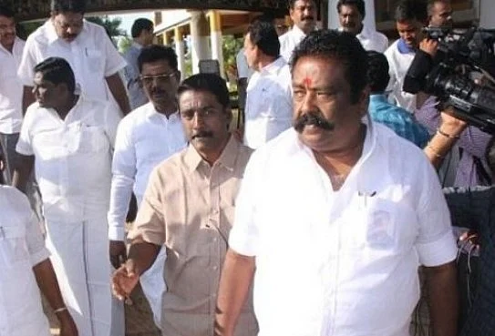 ரத்தினசபாபதியும் கலைச்செல்வனும் அ.தி.மு.க-வுக்கு ஏன் சென்றார்கள்?- ஒரே ஒரு காரணம்தான் என்கிறார் தினகரன்