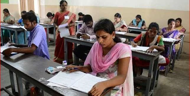 உலகெங்கும் தமிழர்கள் கோலோச்சும் கணினி தொழில்நுட்பம்... தமிழகத்தில் கணினி ஆசிரியர்களின் வாழ்வு!?
