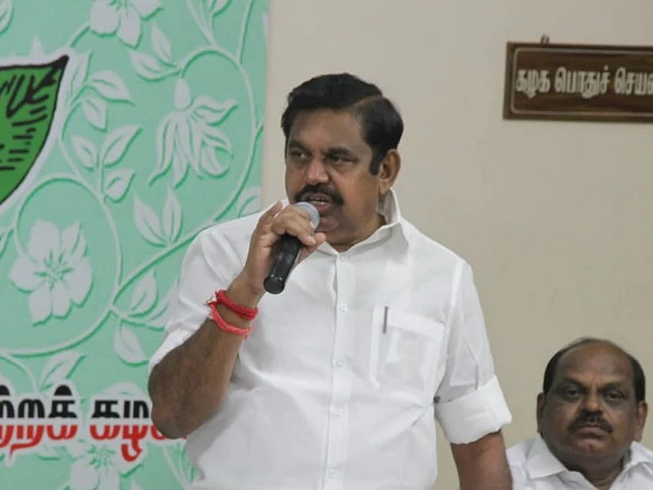 ` தி.மு.க-வால் எண்ணிக்கையைத் திரட்ட முடியாது!'
- எடப்பாடி ஆஃபரை நிராகரித்த சசிகலா ஆதரவு எம்.எல்.ஏ