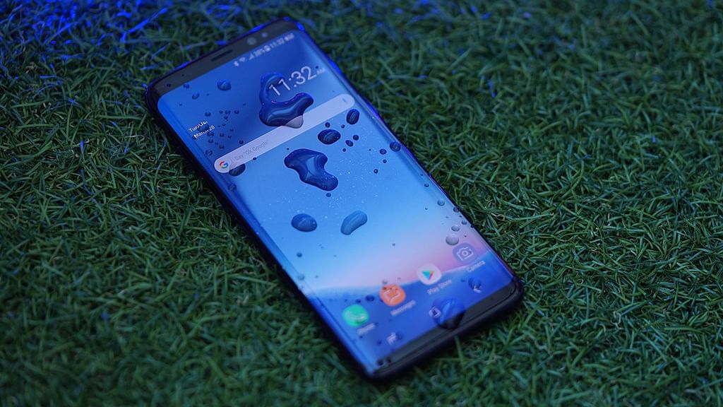 How To: மொபைல்போன் கவரை சுத்தம் செய்வது எப்படி? | How To Clean Mobile Phone Cover?