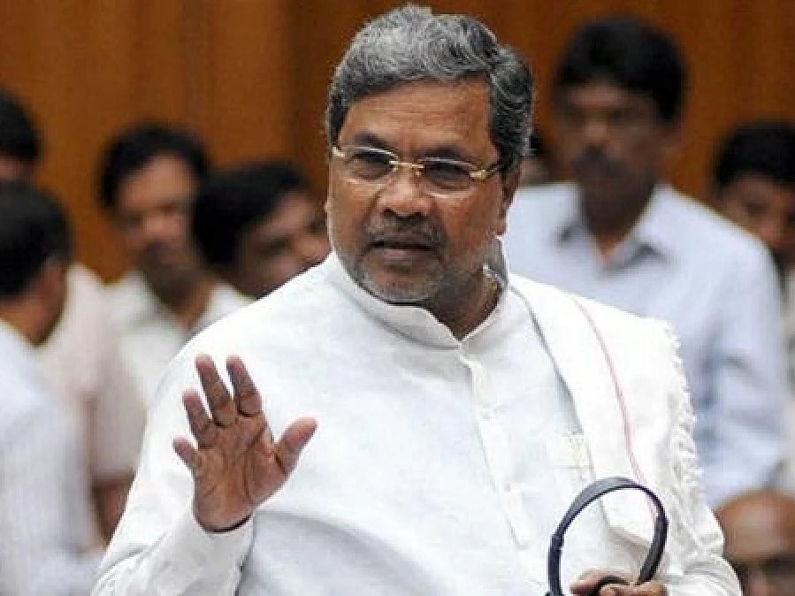 கர்நாடக அரசின் சுதந்திர தின விளம்பரம்: நேரு படம் இடம்பெறாததற்கு சித்தராமையா கண்டனம்!
