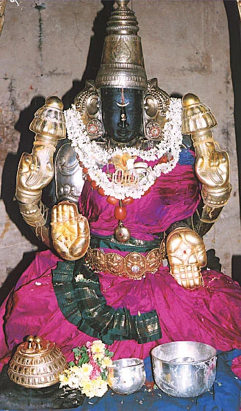 பொன்மழை அருளிய பெருந்தேவி தாயார்!