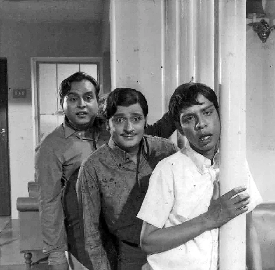 நாகேஷுடன் வெண்ணிற ஆடை மூர்த்தி