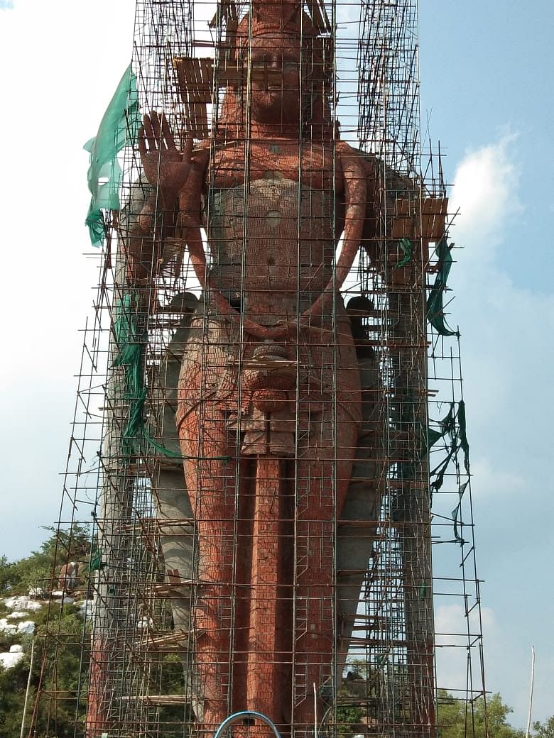 முருகன் சிலை