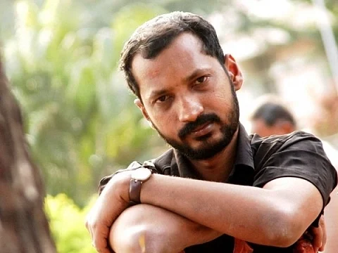 பறவையே எங்கு இருக்கிறாய்..? - அன்புடன் நா.முத்துக்குமார் ரசிகன்..! #MyVikatan