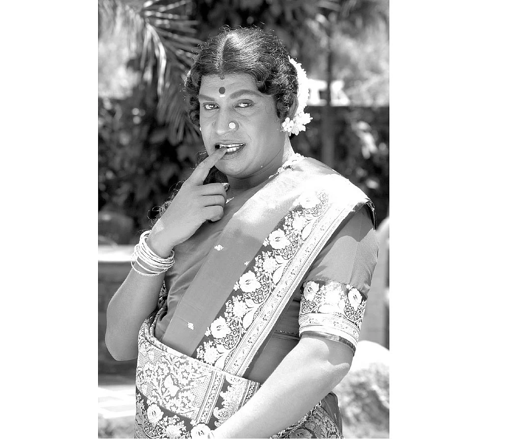அர்த்தங்களைக் கலைக்கும் மொழி விளையாட்டும் சிவாஜிகணேசனின் தலைகீழாக்கமும்
