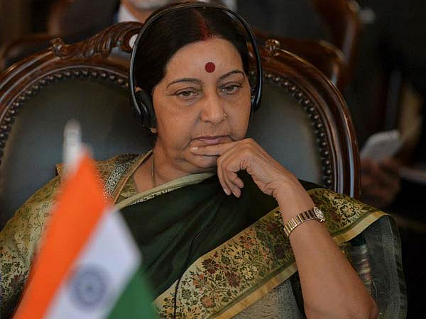 `நாளை என்னை வந்து சந்தியுங்கன்னு சொன்னார்’- சுஷ்மாவின் கடைசி வார்த்தைகளை கண்ணீருடன் பகிரும் நண்பர்