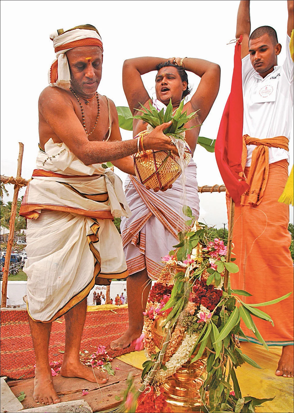 கேள்வி - பதில்: மகான்களின் ஜாதகத்தை வழிபடலாமா?