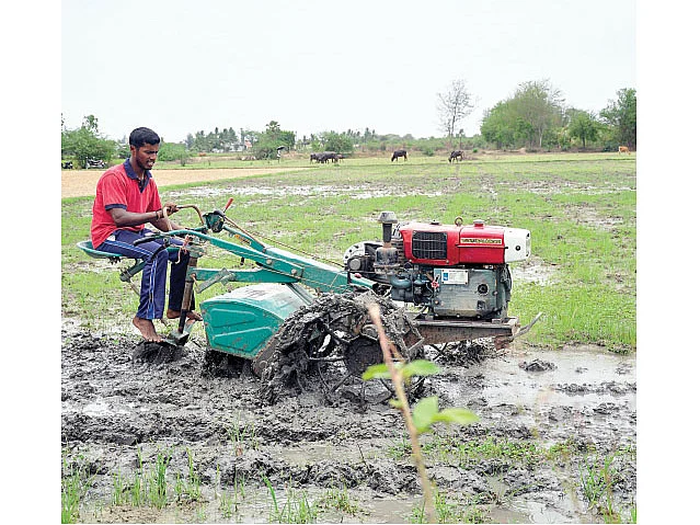 வேளாண்மையை இயந்திரமயமாக்கும் திட்டம்: மானிய விலையில் இயந்திரங்கள்!