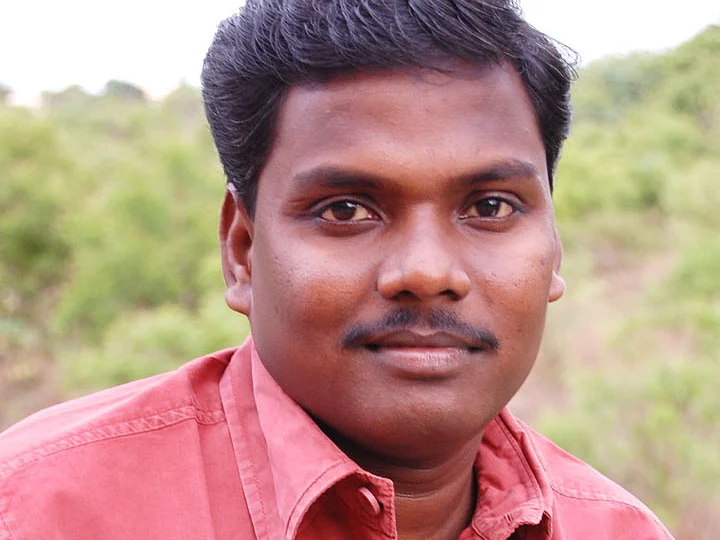 தமிழக அரசு தந்த `கலைமாமணி' விருதை ஏன் வாங்கவில்லை? - பாடலாசிரியர் யுகபாரதி பதில்