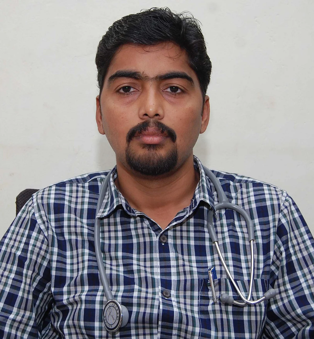 மனநல மருத்துவர் ஜஸ்டின் பால் 