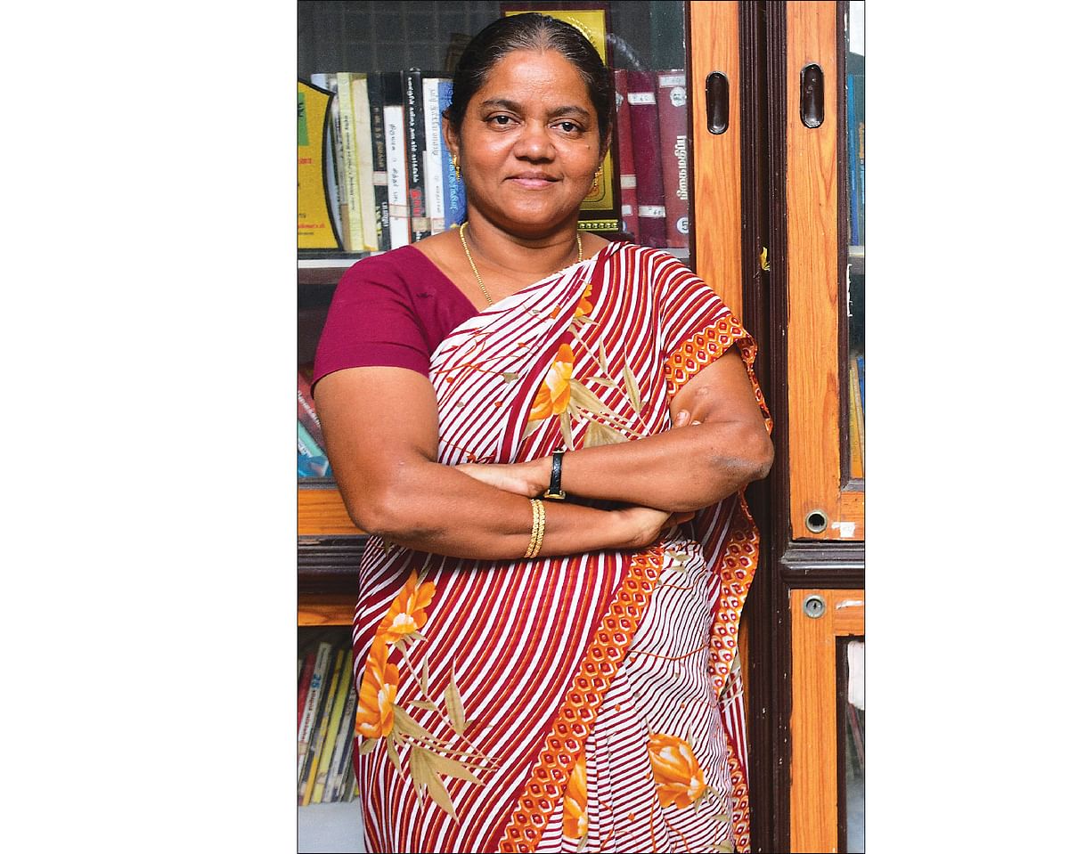 அஞ்சறைப்பெட்டியிலிருந்தே தொடங்குகிறது அரசியல்! - பி.சுகந்தி