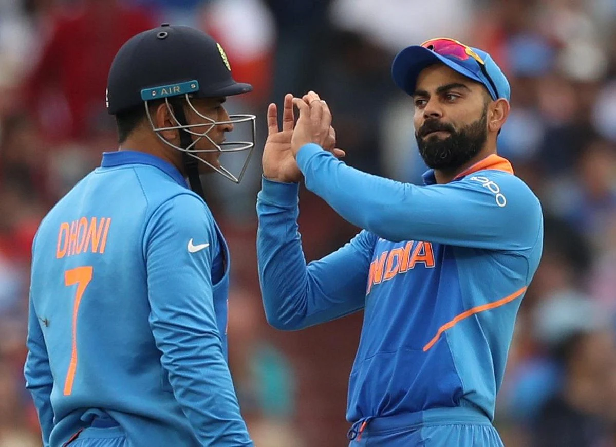 Dhoni - Kholi