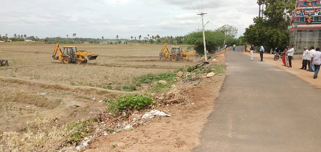 ஏரி ஆக்கிரமிப்பு அகற்றப்படுகிறது