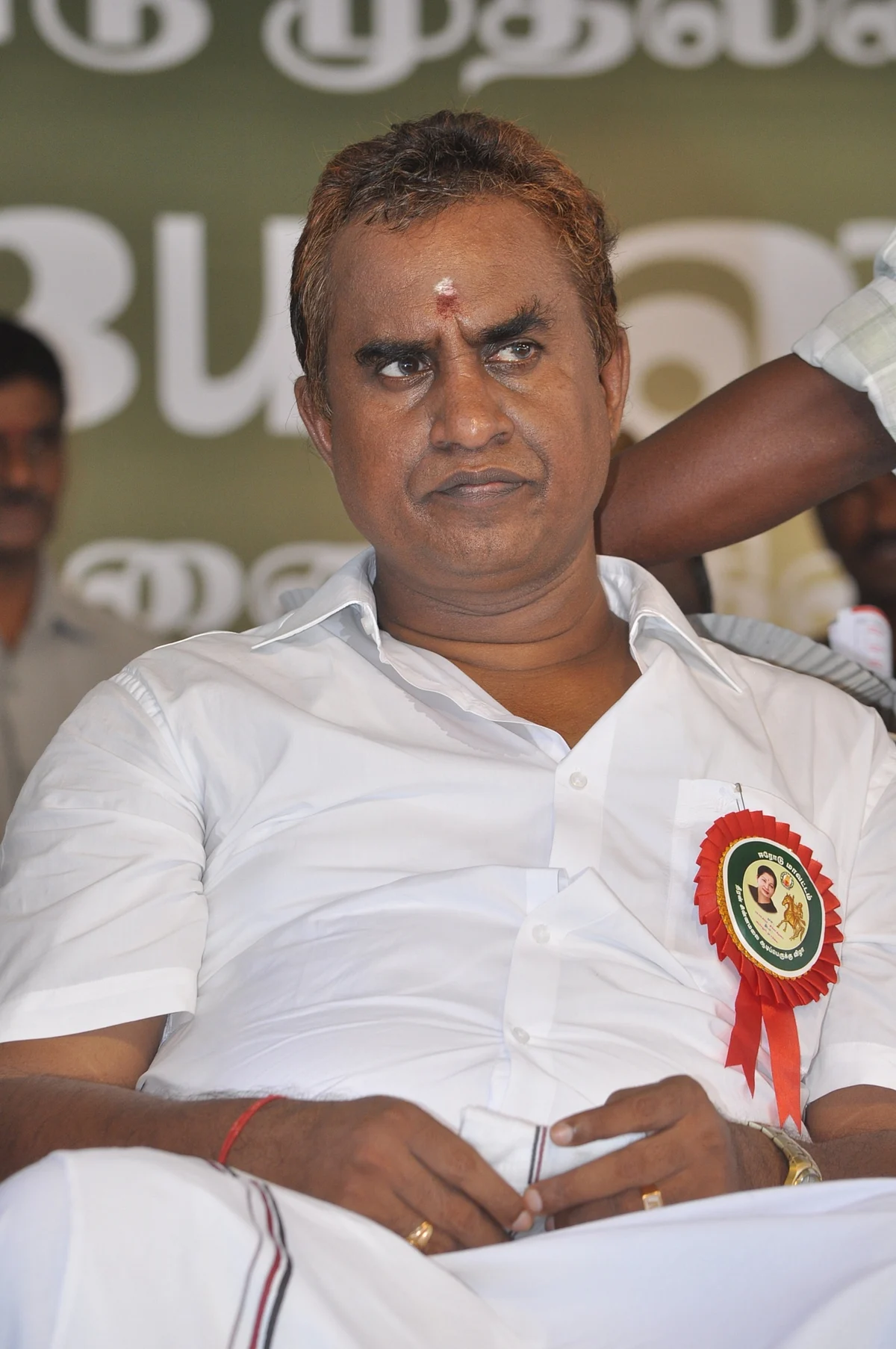 முன்னாள் அமைச்சர் எஸ்.பி.வேலுமணி