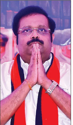 வேலூர் கோட்டை... தொடருது வேட்டை!