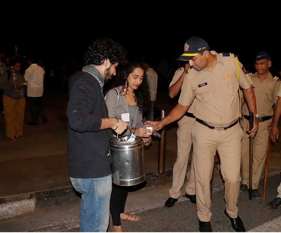 Helping Police