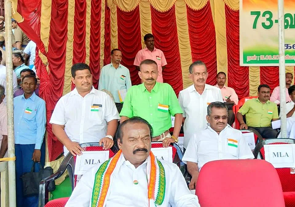 சுதந்திர தினவிழாவில் எம்.எல்.ஏ. சுரேஷ்ராஜன்