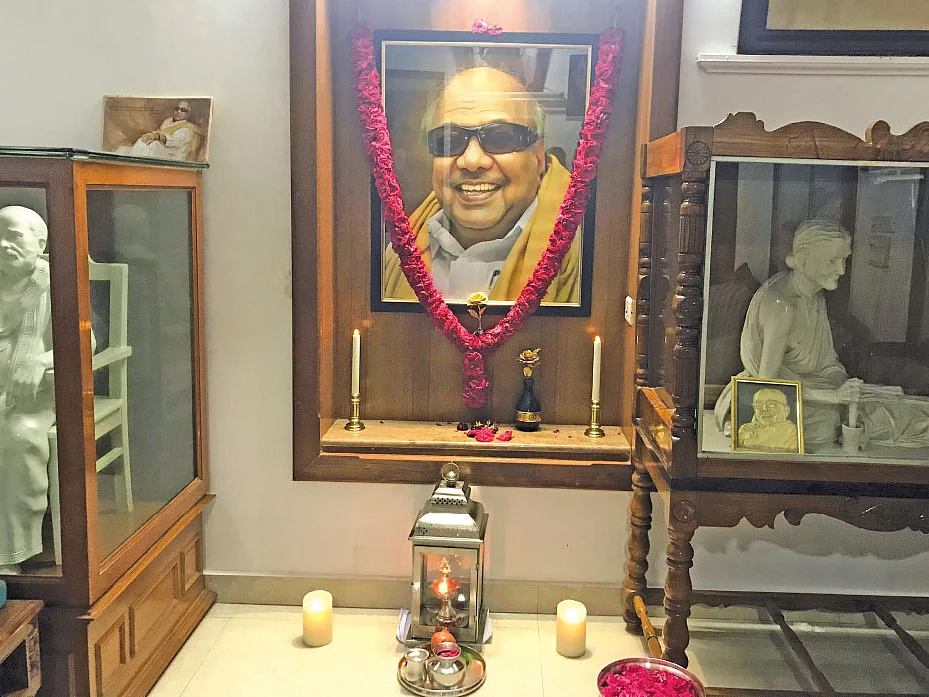 கருணாநிதி இல்லாத கோபாலபுரம்!