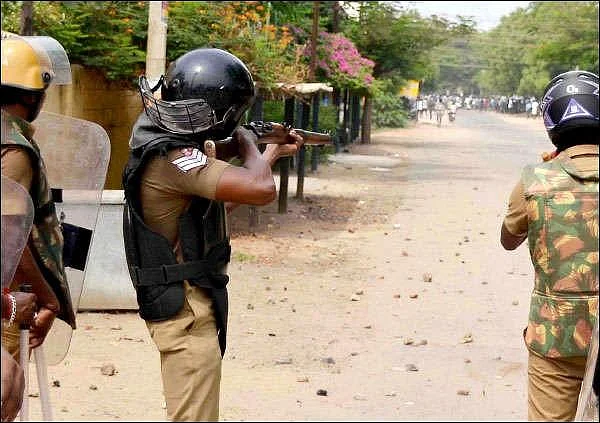 தூத்துக்குடி துப்பாக்கிச்சூடு