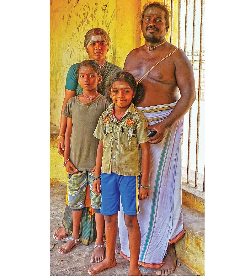 புண்ணிய புருஷர்கள்! - 11