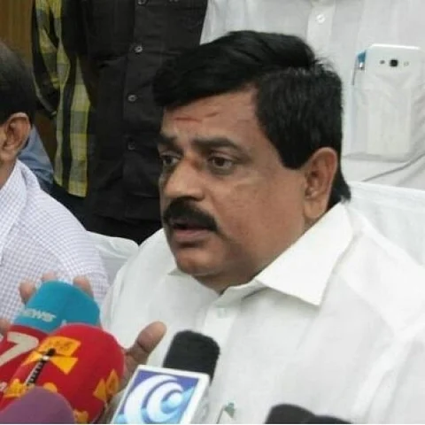 உடுமலை ராதாகிருஷ்ணன்