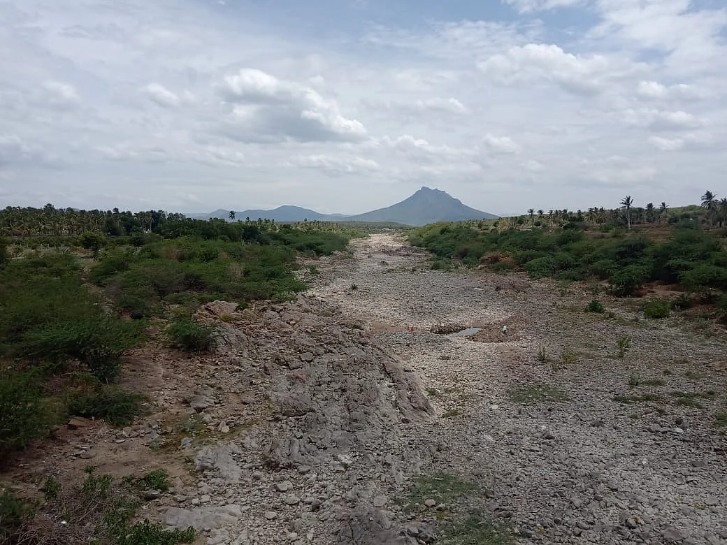 வற்றிய தென்பெண்ணை