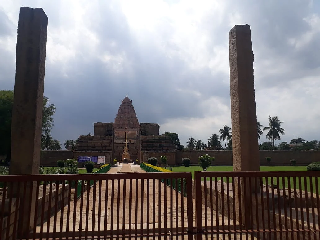 மின்தடையால் இருளில் கங்கைகொண்ட சோழபுரம் கோயில்... கேள்விக்குறியாகிறதா பக்தர்கள் பாதுகாப்பு?
