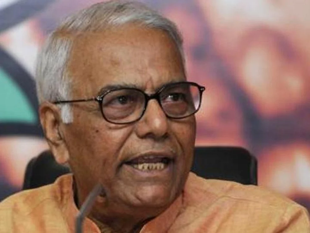 ``குடியரசுத் தலைவர் தேர்தலில்கூட `ஆபரேஷன் கமல்’ ” - பாஜக-வைச் சாடிய யஷ்வந்த் சின்ஹா