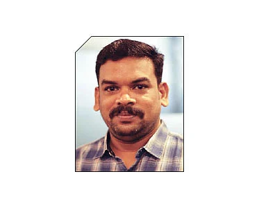 சிவபாலன் இளங்கோவன்